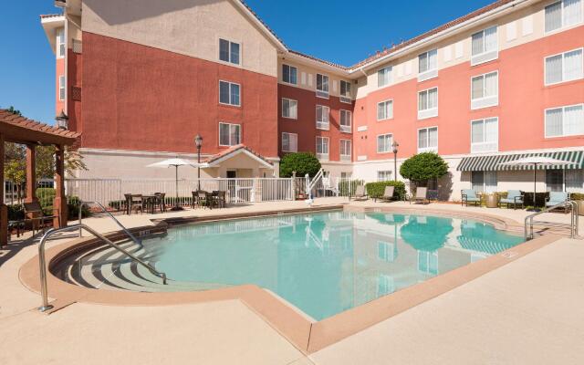 Homewood Suites by Hilton Jacksonville-South/St. Johns Ctr.