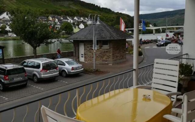 Mosel View Old Town Apartments
