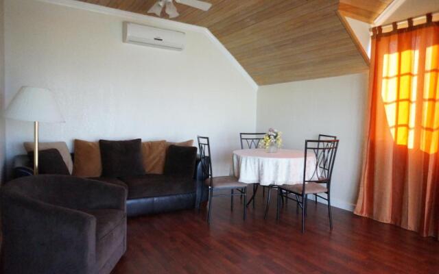 Island Seaside Suites