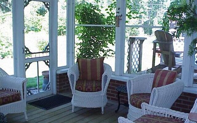 Le Papillon Bed & Breakfast