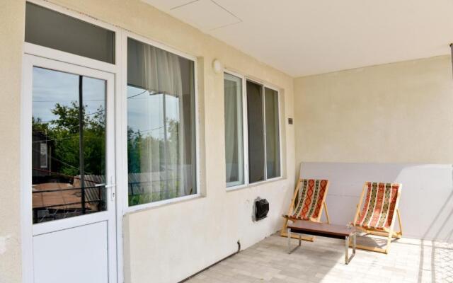 Surami Guest House - სახლი სურამში
