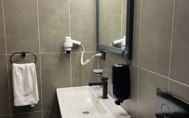 Ayder Vanak Stone Suites