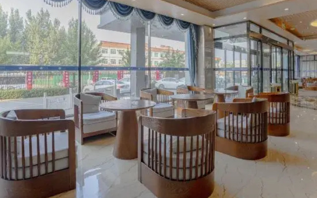 Qian Yuan Hotel
