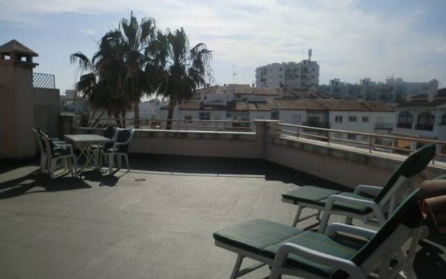 Apartamentos Jarales Canovas Nerja