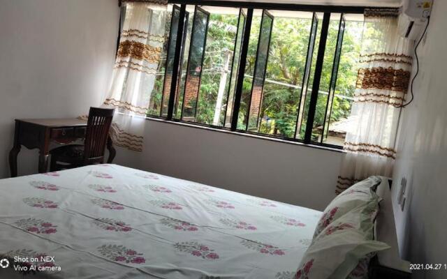 Casa Trinity - A/C fully furnished 2BHK & High speed WiFi to WFH