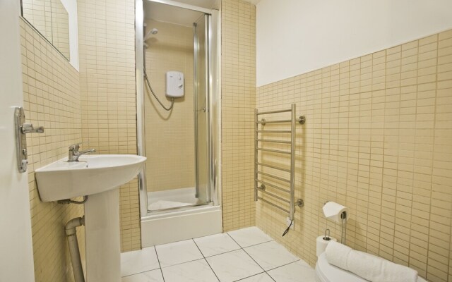 Short Stay Bristol - Bellevue 3 Apartment