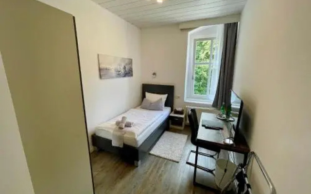 Hotel Und Restaurant Waldhaus