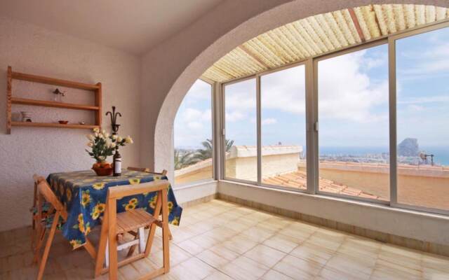 Villa - 3 Bedrooms with Pool, WiFi and Sea views - 106384