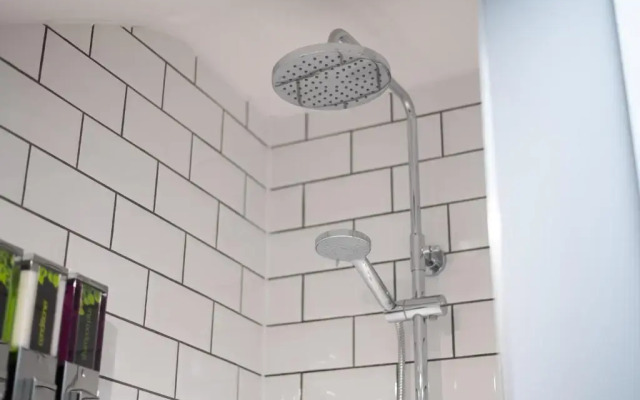 Murrays Nest #3 - TV in Every Bedroom!