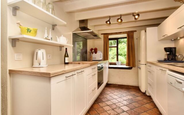 Picturesque Holiday Home in Petites Tailles with Garden