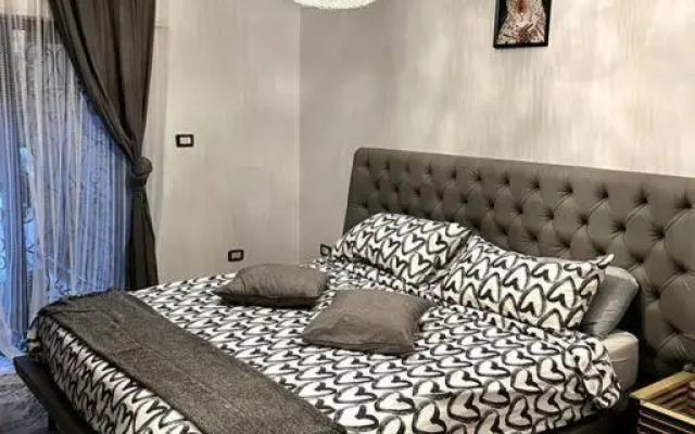 Spacious Amman flat with garden and Pool