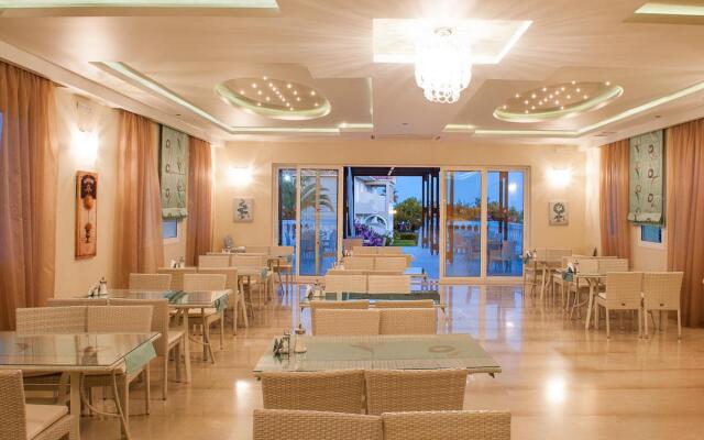 Kalamaki Beach Hotel - Zakynthos Island