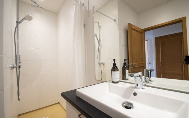 Stylish two floor Deluxe Apartment