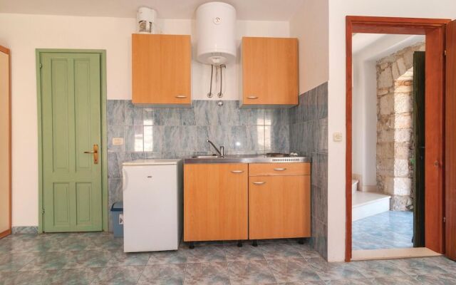 Beautiful Home in Postira With 3 Bedrooms