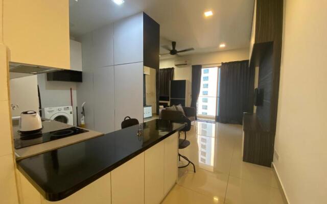 Exclusive Studio in Cyberjaya {Pool View}