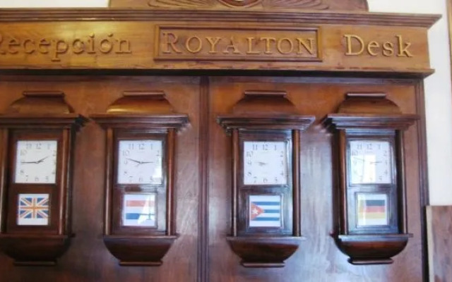 Islazul Royalton