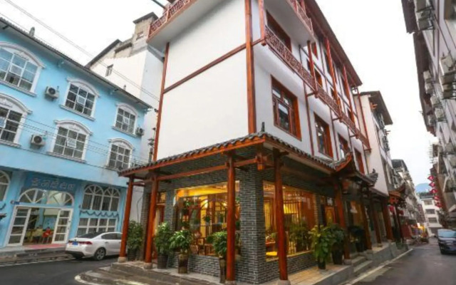 Zhangjiajie Yujian Inn