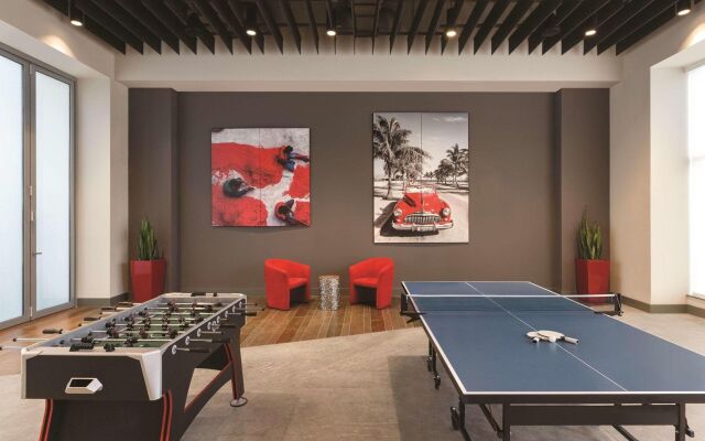 Kompose Boutique Hotel Miami Airport
