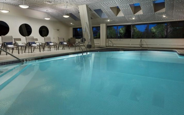 APA Hotel Woodbridge