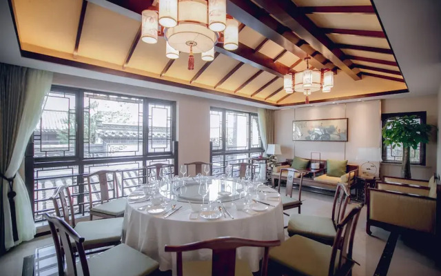 Xinhualian Lv Xin Gu Hotel