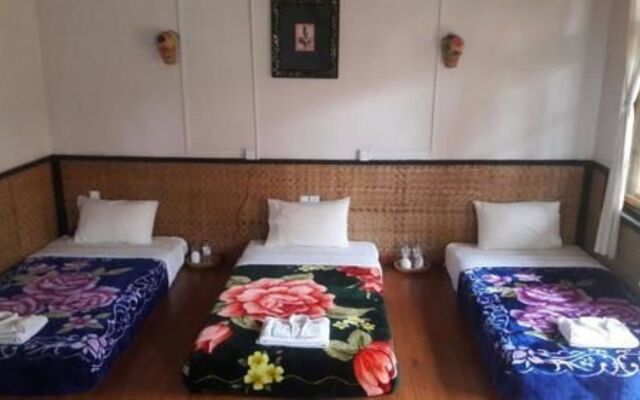 Palace Nyaung Shwe Guest House