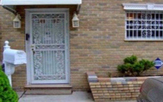 Jersey City Bed & Breakfast