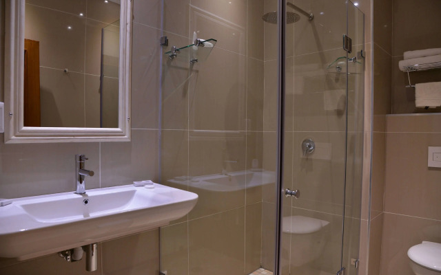 Val Du Charron Wine & Leisure Estate