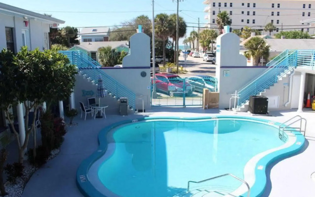 Royal North Beach All Suites