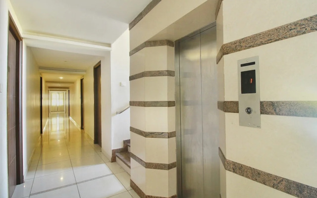 Capital O 1607 Ranas Residency