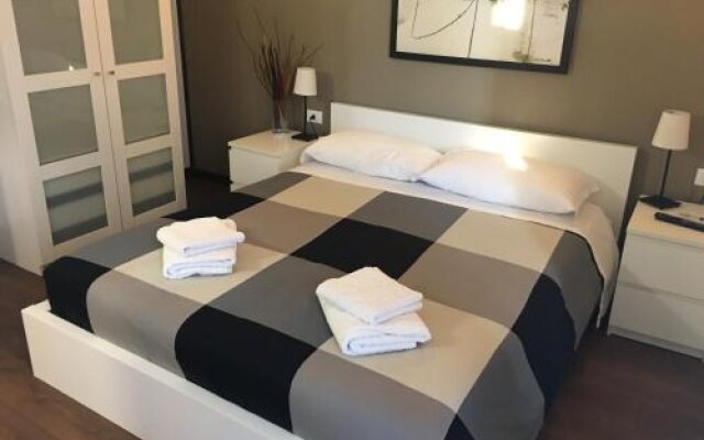 Almi Rooms Bed & Breakfast