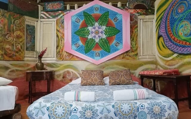 Tropical Biohostel by Rotamundos