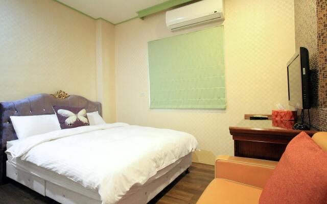 Hyaline Guesthouse