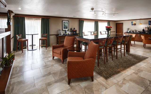 Best Western Plus Atrium Inn