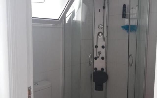 studio cosy au lac 1 en face du Movenpick Hotel
