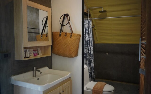 Kachong Hills Tented Resort Trang