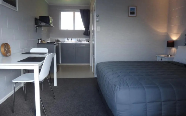 Amble In Motel