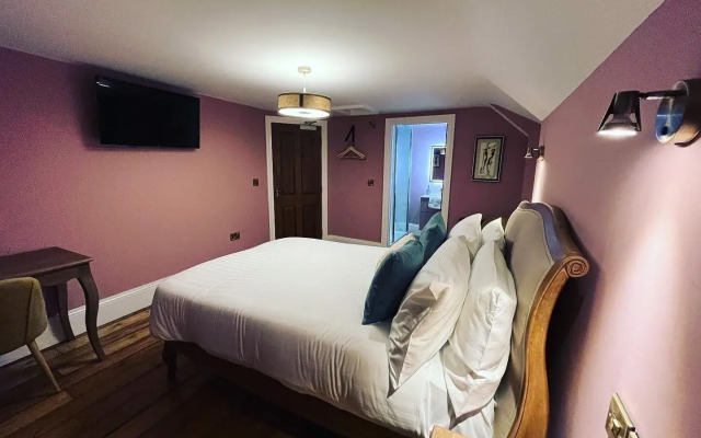 Picton House Hotel