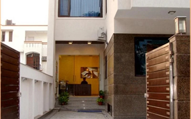 Hotel Plaazaa 1