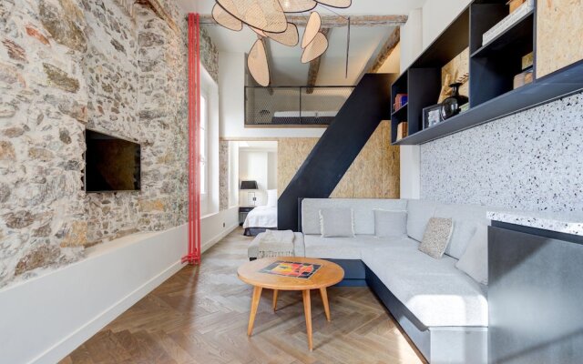 VANEAU 3 Pièces moderne et rénové en plein centre