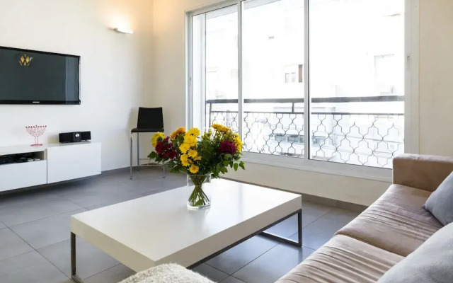 Full Comfort near Beach by FeelHome