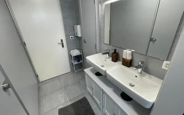 The 5 Continents - All 3 floors by Stay Swiss