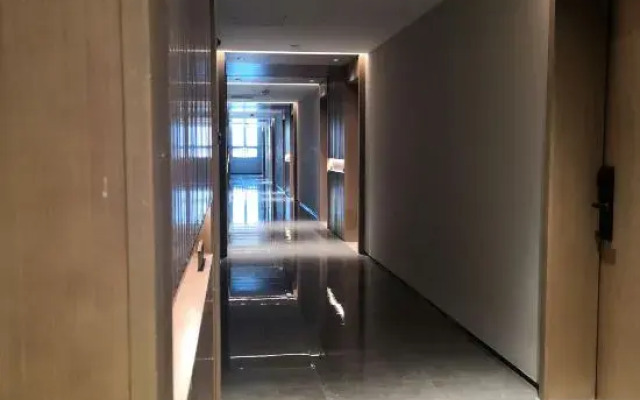 Guangzhou Binyue International Apartment (Sanxi Subway Station Branch)