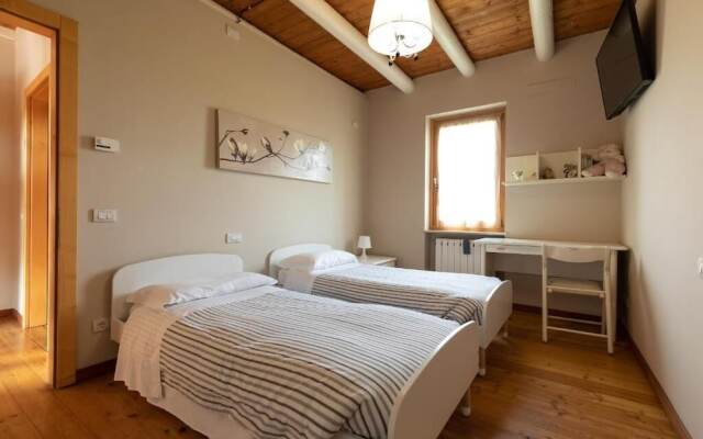 Cascina Serenella B&B