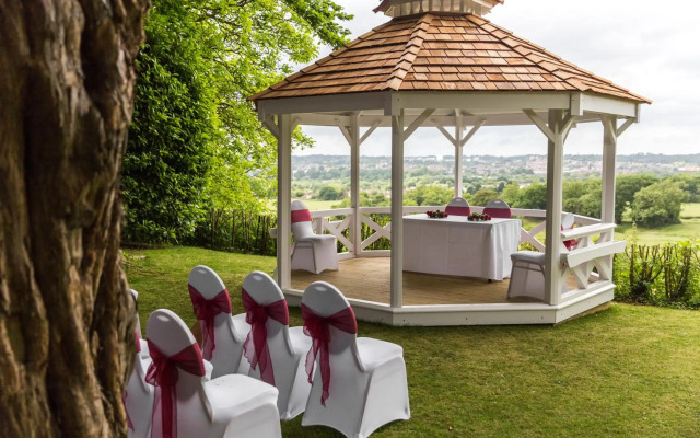 The Hog's Back Hotel & Spa Farnham