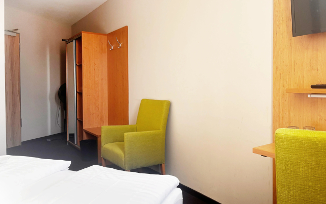 Garner Hotel Stuttgart - Zuffenhausen by IHG