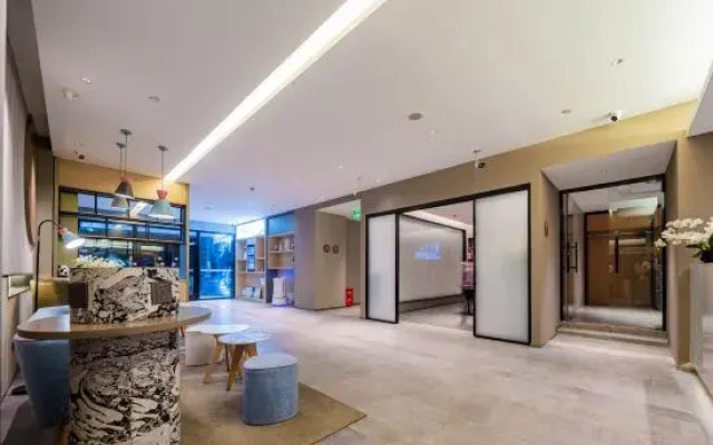 Home Inn (Chengdu339dianshita Xinhong Road)