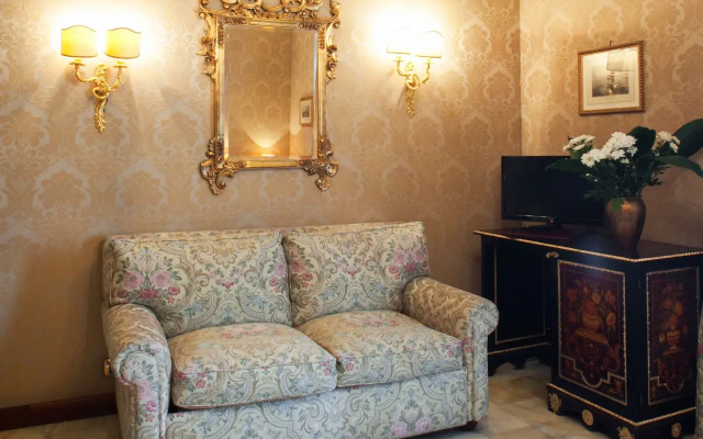 Des Epoques Hotel