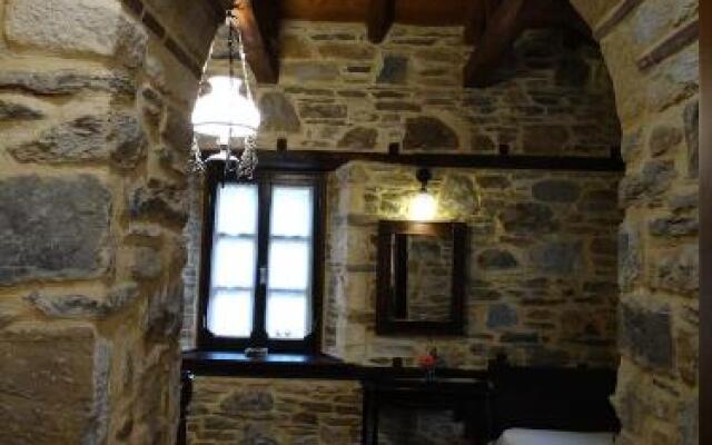 Iliopetra Suites