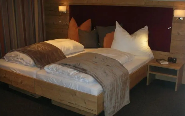 Hotel Garni Kristall