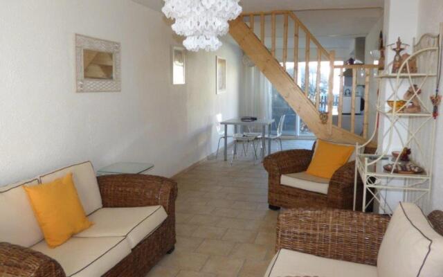 Maison Saintes-Maries-de-la-Mer, 3 pièces, 5 personnes - FR-1-475-38